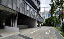 Space 18 (D12), Factory #590706001